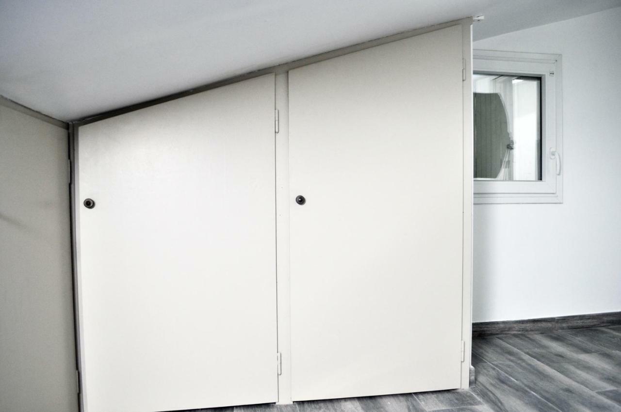 Ibanova Appartements Колюр Екстериор снимка